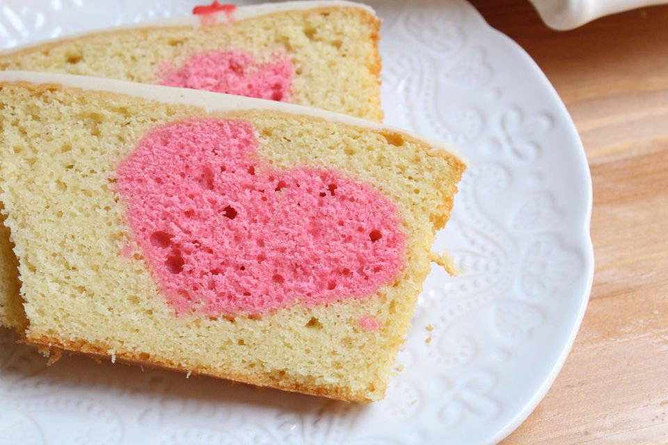 ظاهر شدن قلب درون کیک