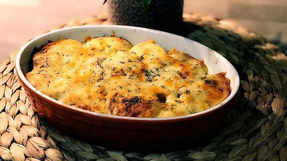 طرز تهیه سوفله سیب زمینی و قارچ با غذاساز مولینکس