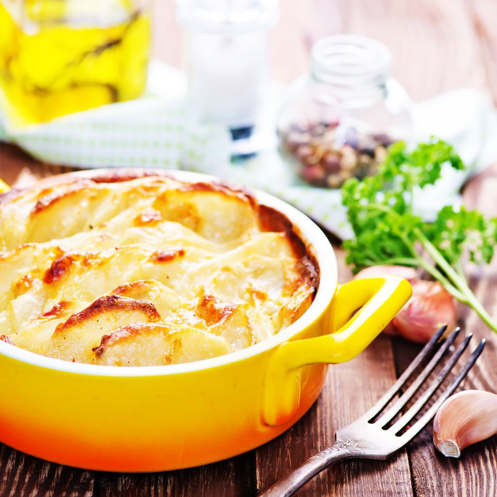 گراتین دوفینوا به همراه ژامبون با غذاساز مولینکس گراتین دوفینوا به همراه ژامبون با غذاساز مولینکس