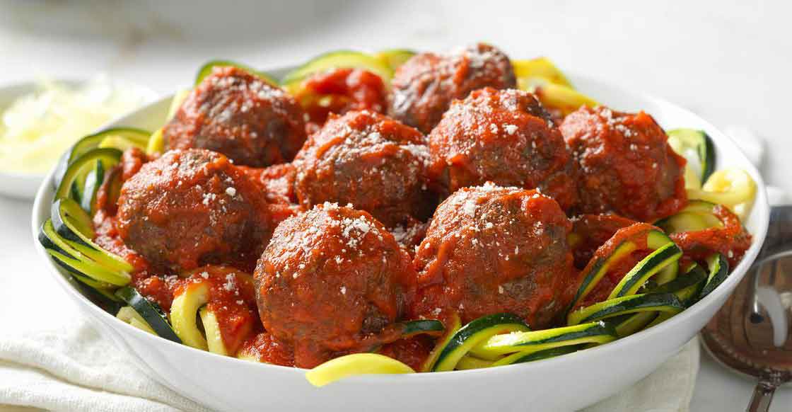 قرمزه نخودچی اصفهان با چرخ گوشت مولینکس قرمزه نخودچی اصفهان با چرخ گوشت مولینکس