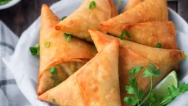 سمبوسه گوشت