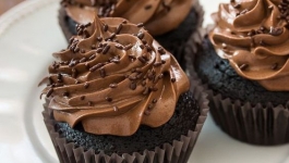 کاپ کیک شکلاتی با همزن  مولینکس