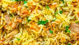 هویج پلو با گوشت چرخ کرده با مولینکس