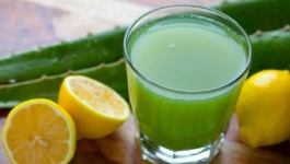 نوشیدنی آلوئه‌ورا  با آبمیوه گیری مولینکس