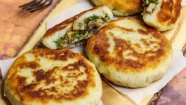 کیک قارچ با غذاساز مولینکس