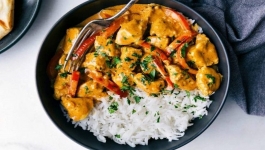 کاری مرغ با خردکن مولینکس