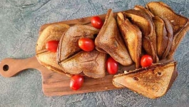 اسنک رژیمی با ساندویچ ساز مولینکس 