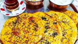 نان کاکولی شهرکرد با همزن تک الکتریک 